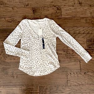 Lucky brand thermal leopard button long sleeve t